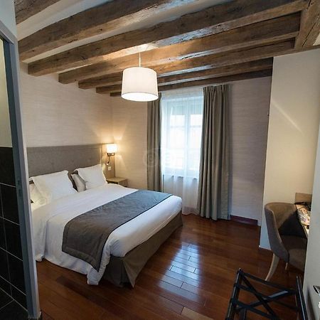 Relais De La Loire Hotel Montlivault Екстериор снимка