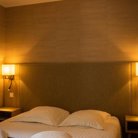 Relais De La Loire Hotel Montlivault Екстериор снимка
