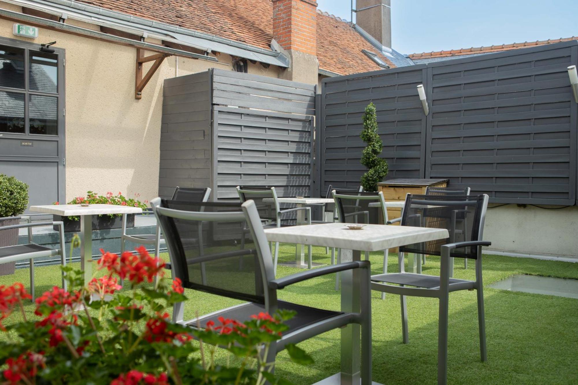 Relais De La Loire Hotel Montlivault Екстериор снимка
